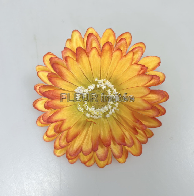 Květ gerbera 11cm 12/432